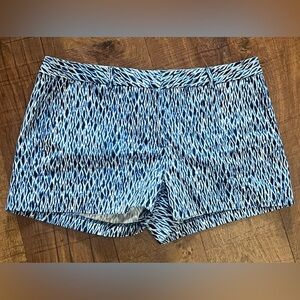 Michael kors Womens stretchy hot shorts Sz 6